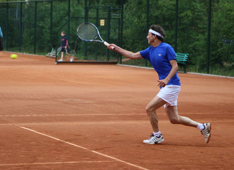en Michiel won de 1e set in de tiebreak