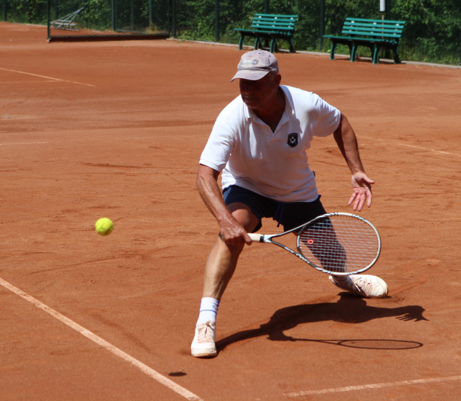 Karakteristieke pose van Erik Abbenhues